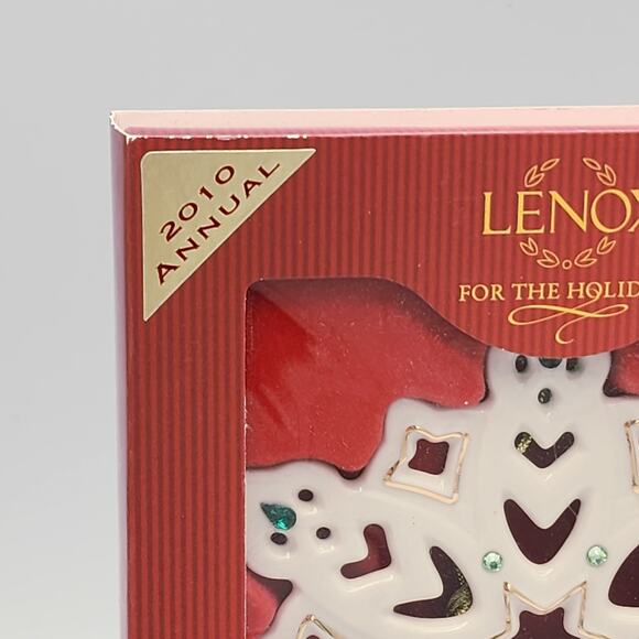 Lenox 2010 Annual Gemmed Snowflake Christmas Ornament w Box 813072 Green Crystal - Picture 6 of 8